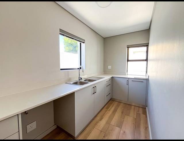 3 BEDROOM HOUSE FOR SALE IN LEMOENKLOOF